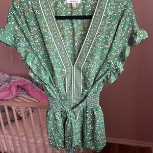 Max Studio Green Floral Blouse